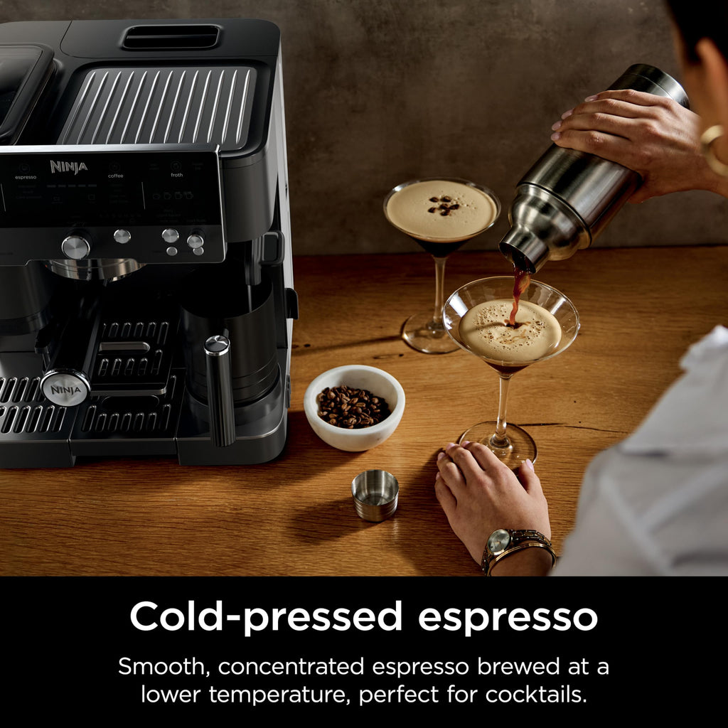 Espresso and Coffee Maker with Integrated Milk System
